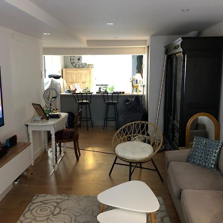 Agreable Maison De Ville ,Calme Avec Tous Les Commerces A 150M شيربوغ أون كوتننتين المظهر الخارجي الصورة