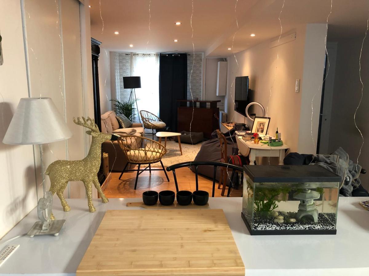Agreable Maison De Ville ,Calme Avec Tous Les Commerces A 150M شيربوغ أون كوتننتين المظهر الخارجي الصورة